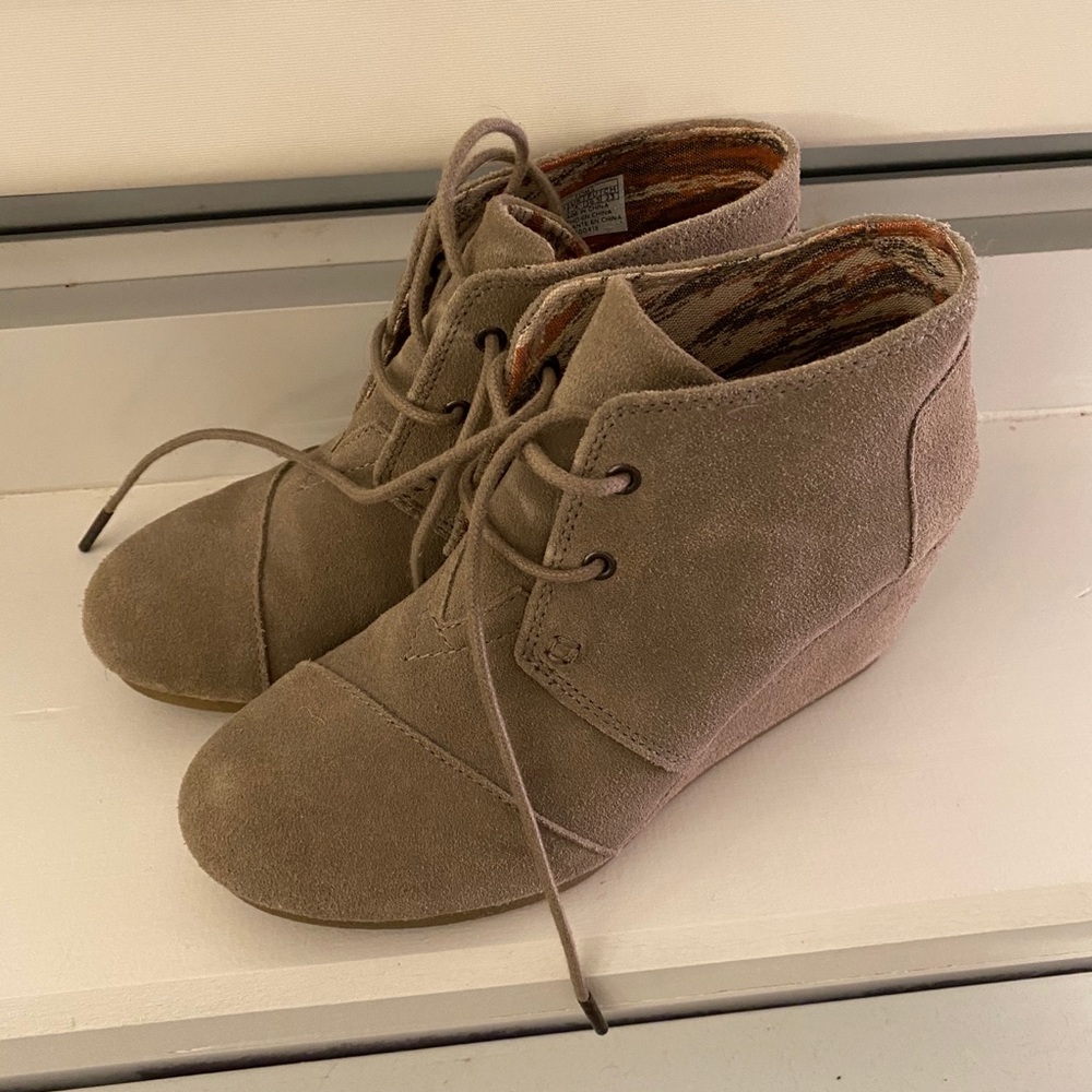 Women’s Toms bootie